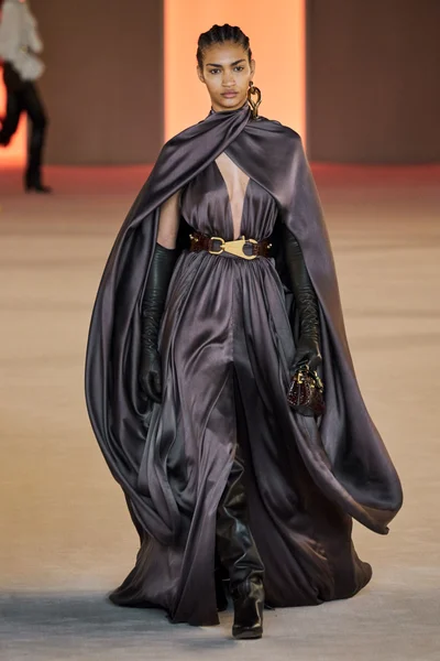 Look 55